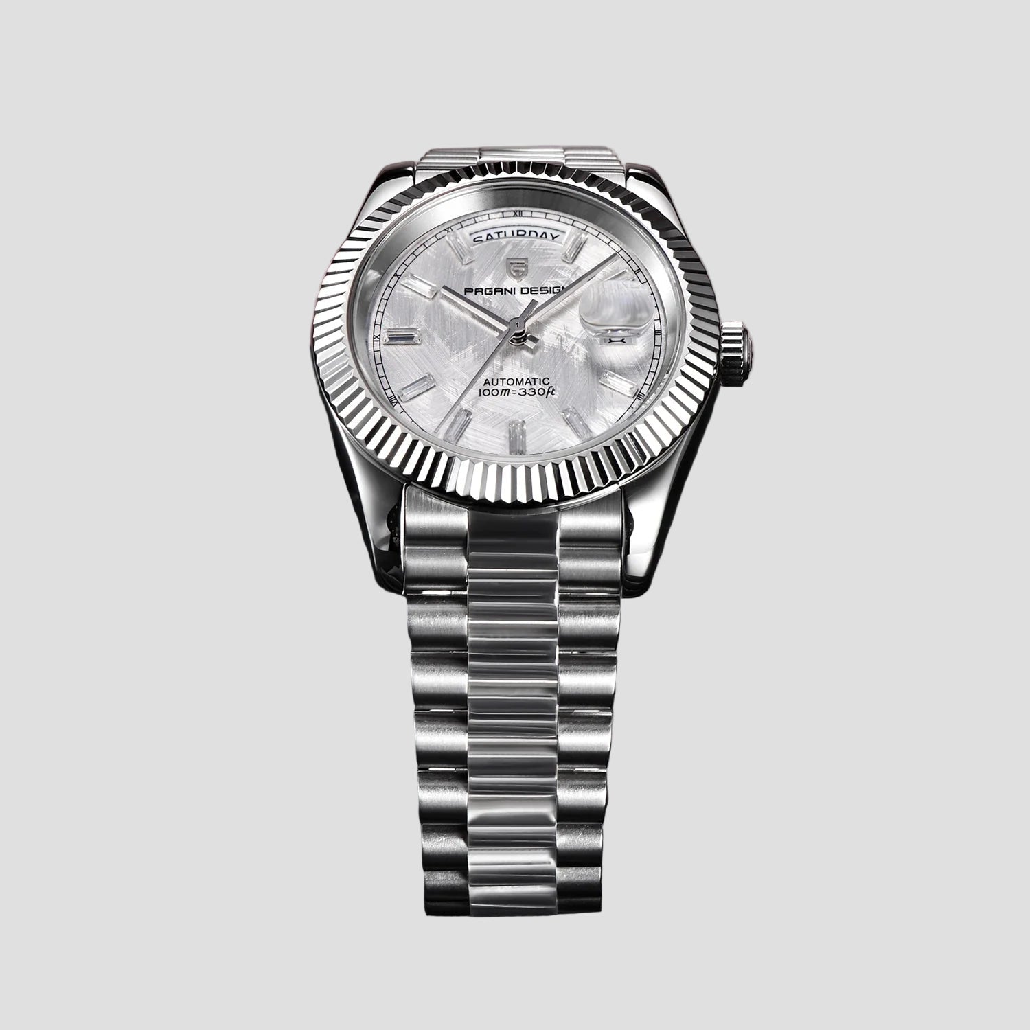 Refined Dial Analog Watch