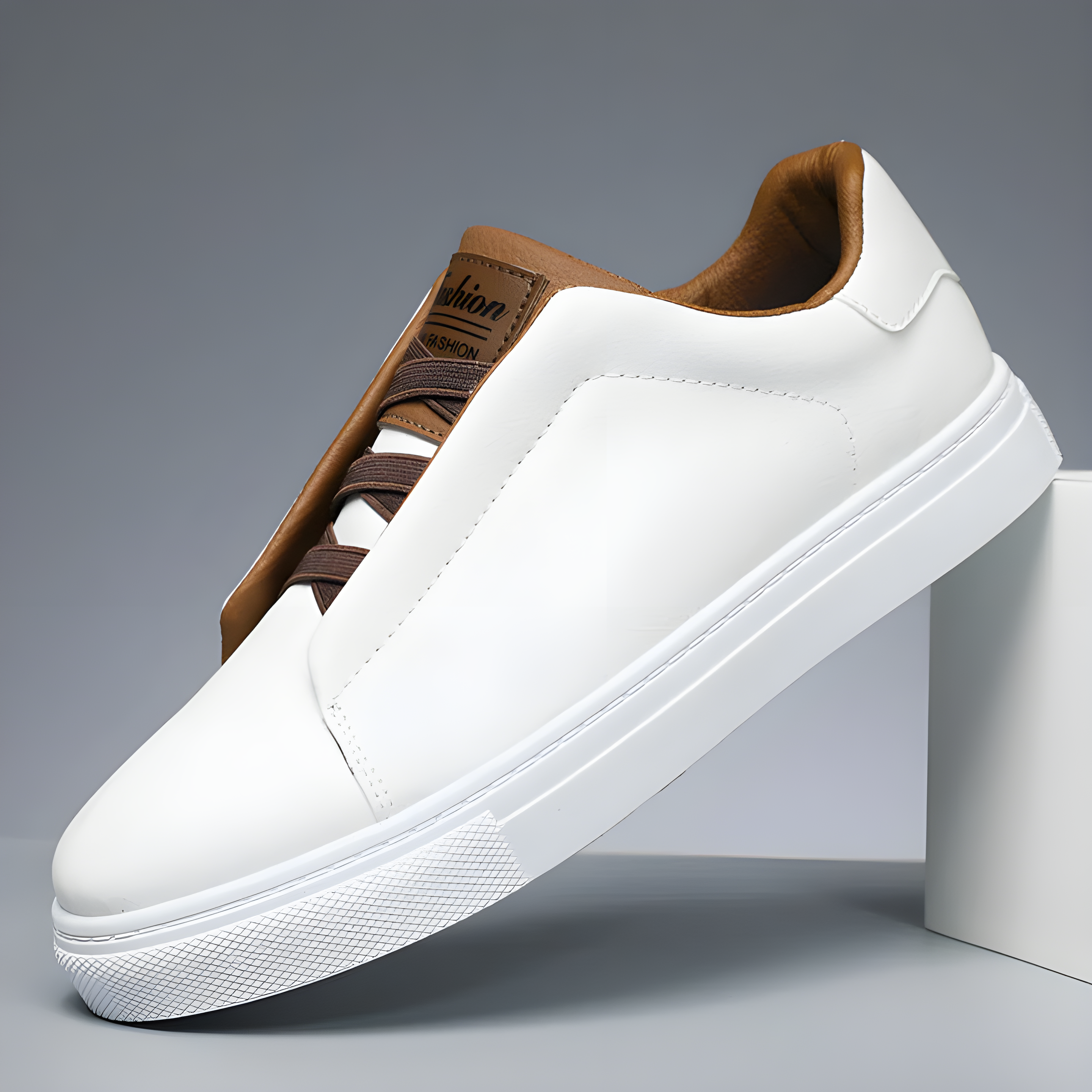 Classic Leather Low-Top Sneakers